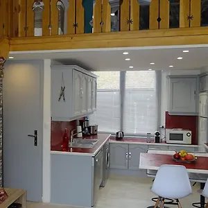 appartement-t2-duplex-la-savoie.hotels-rhonealpes.com/